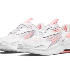 NIKE AIR MAX BOLT 6Y, converts to 7.5 Women’s